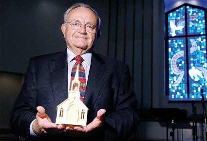 Skyline Baptist pastor leaving pulpit after 34 years